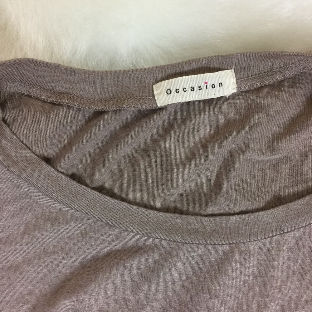 ***FLASH SALE!!!*** TAUPE TEE SHIRT DRESS - Picture 3 of 3